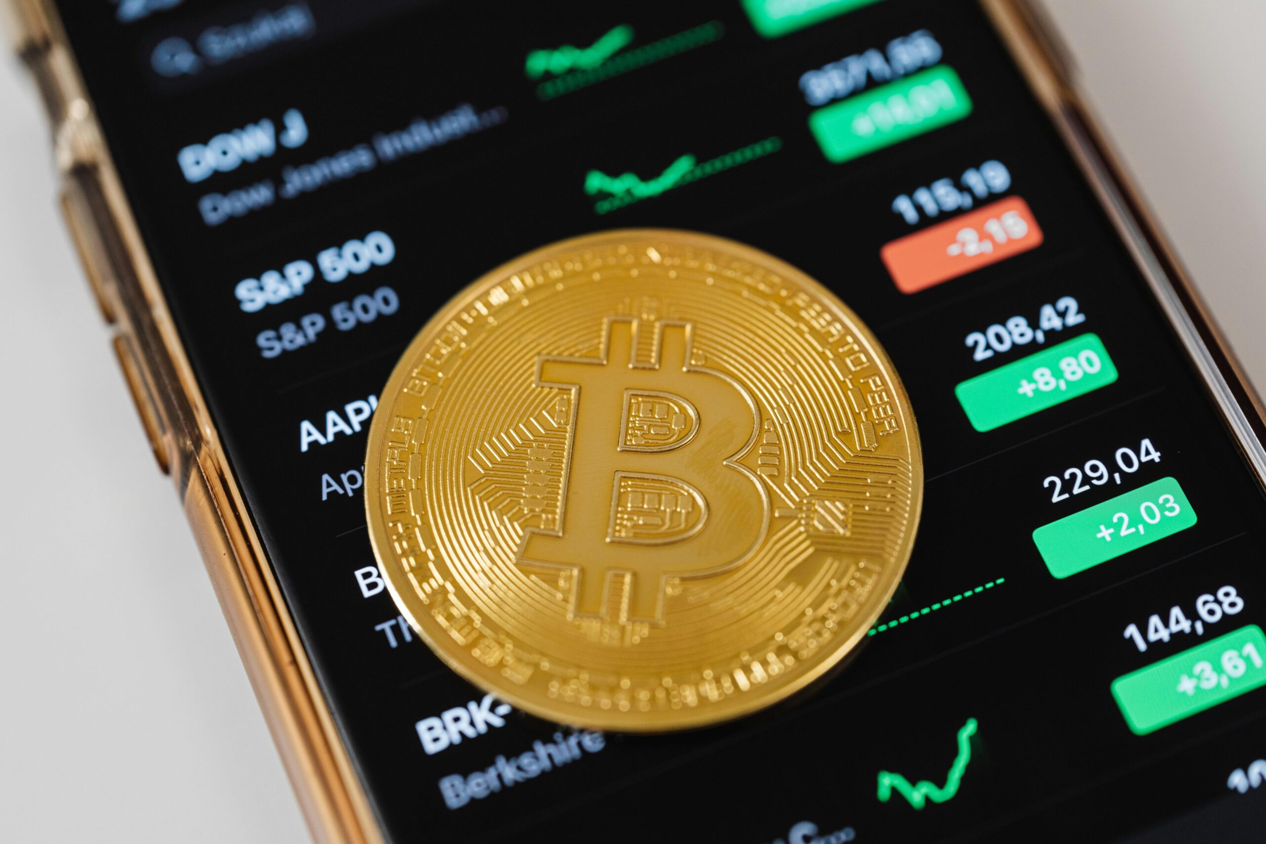 Bitcoin on Track for Record Sideways Action, With Eyes on November Elections as Bullish Catalyst